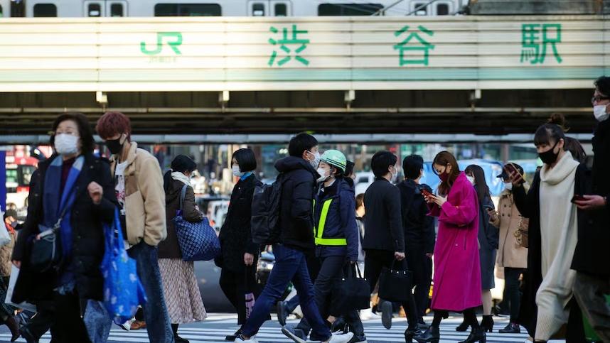 日本今季入冬以來流感肆虐，政府呼籲民眾持續採取防疫措施。(資料圖片)