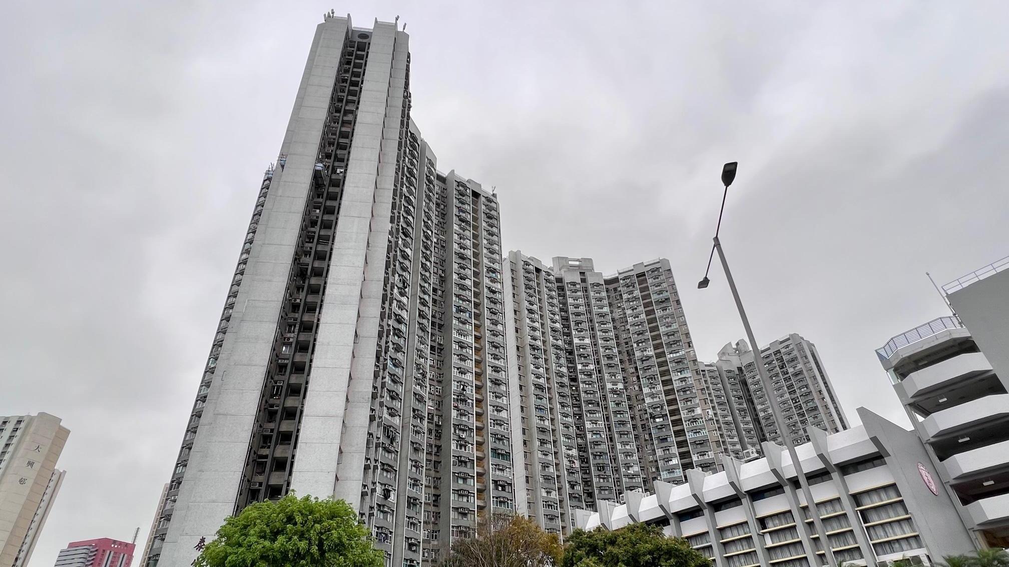 屯門公屋建生邨一伙中層三房戶，最新以1萬元租出，呎租逾22元。