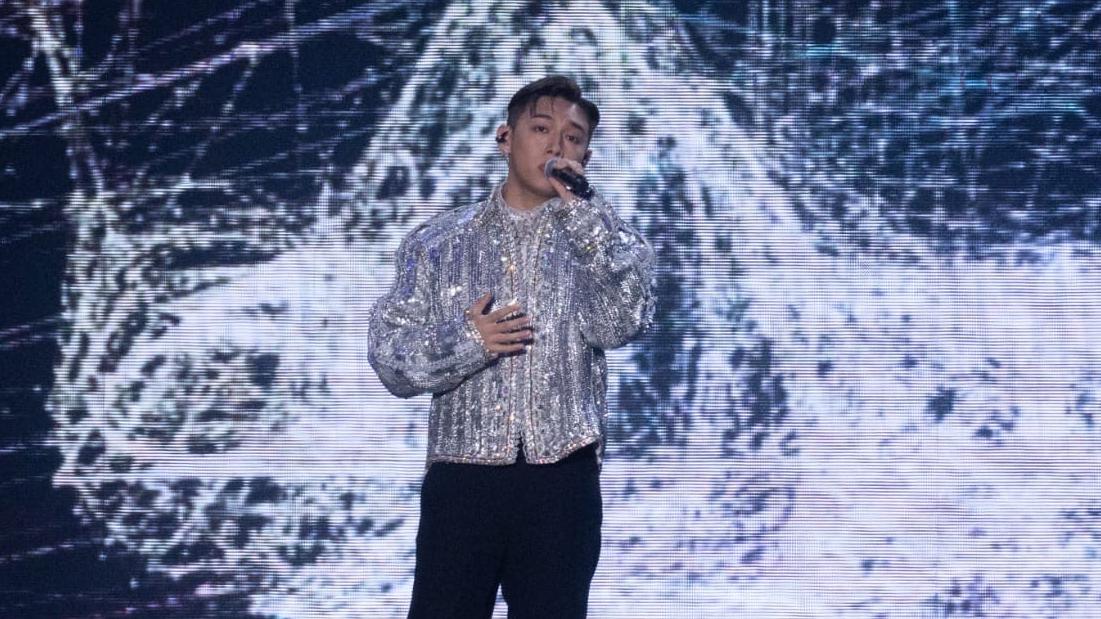 MC張天賦首次踏上啟德主場舞台，坦言是最緊張一次演出。 (蘇文傑攝)