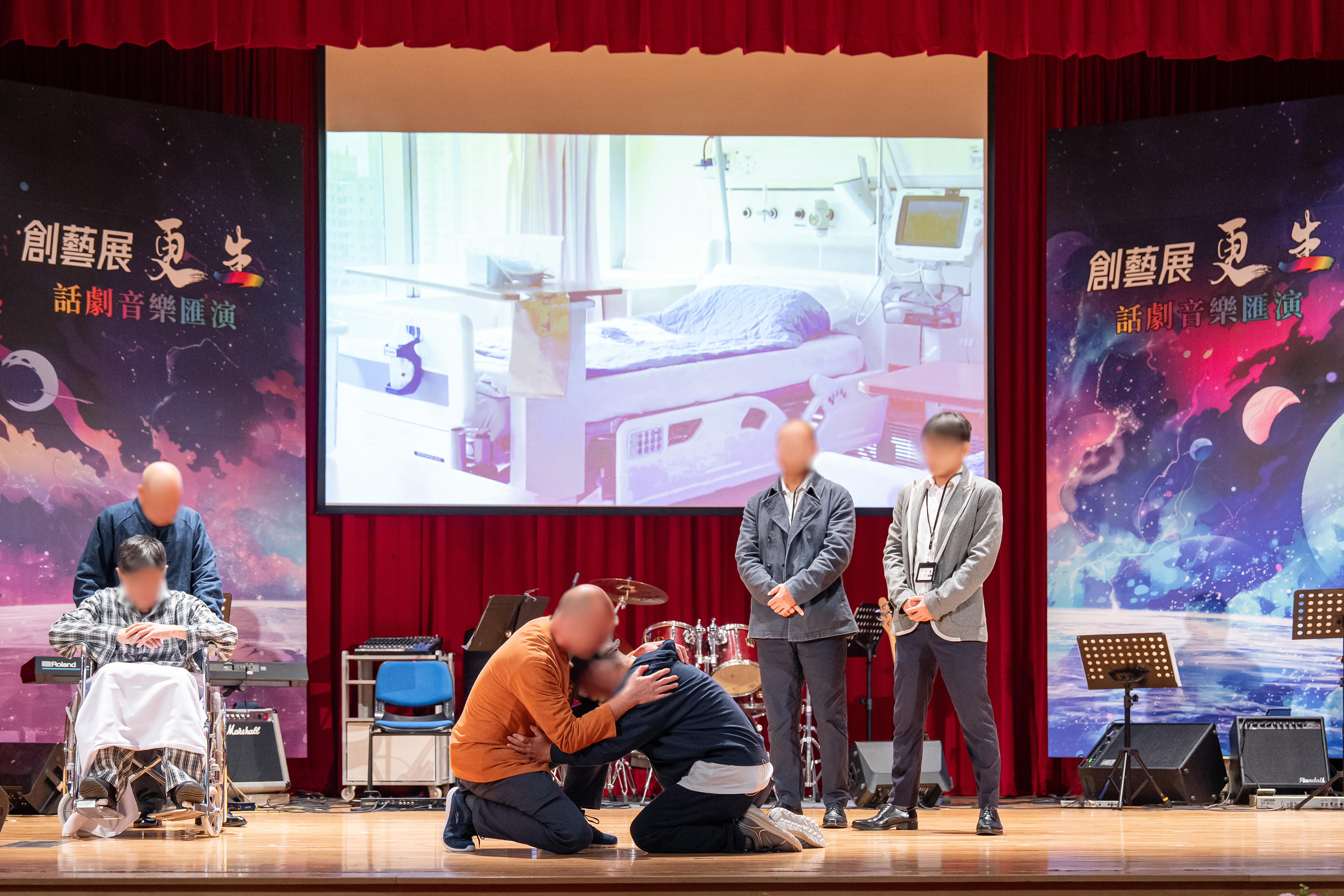 圖示精彩的話劇表演。(政府新聞處)