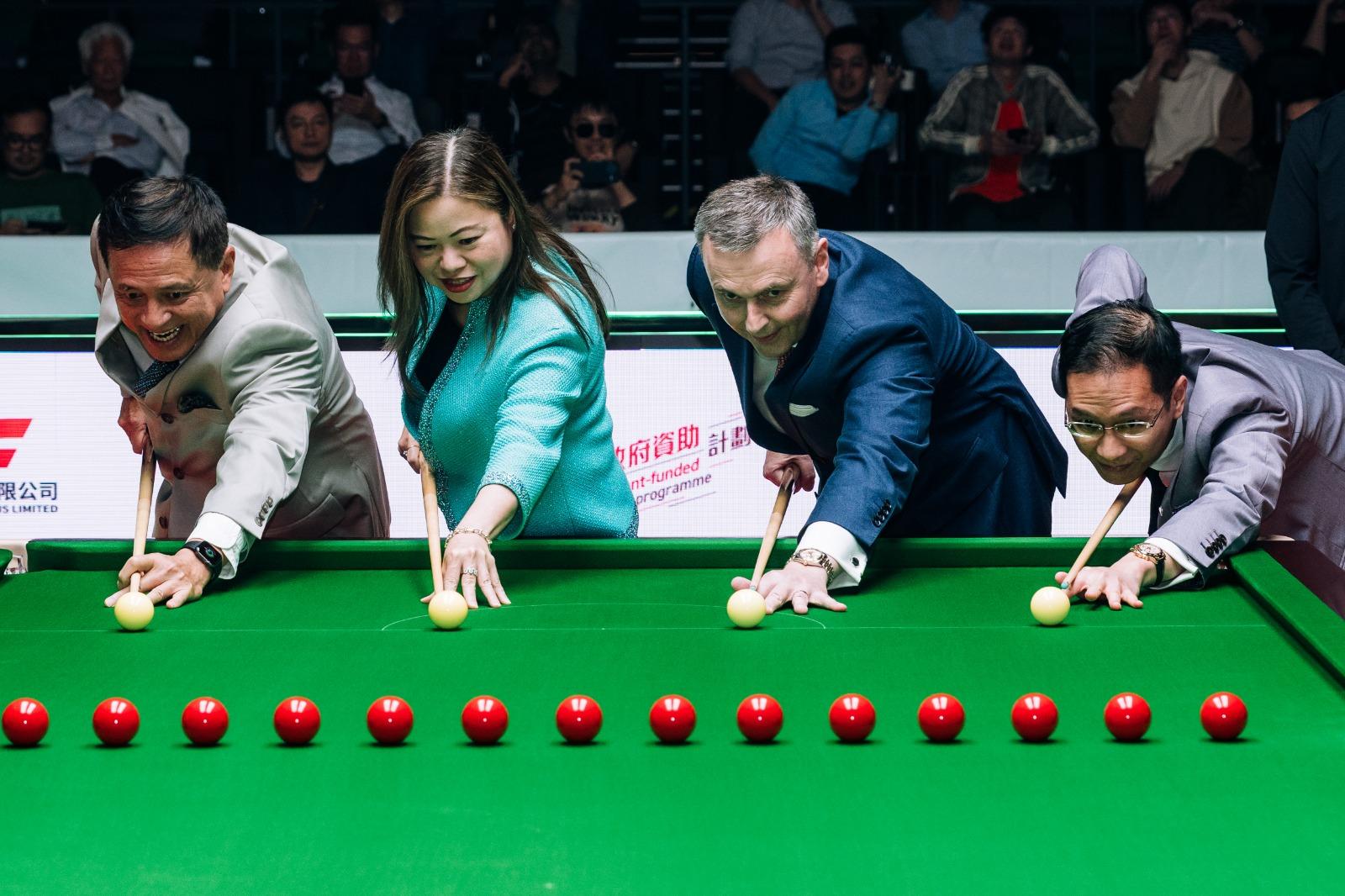 文化體育及旅遊局局長羅淑佩強調，體育園要建立由最高層參與的「上情下達」機制，並會要求體育園未來安排發言人解釋事件，希望各方「經一事、長一智」，學懂不同活動有不同安排。(賽會圖片)