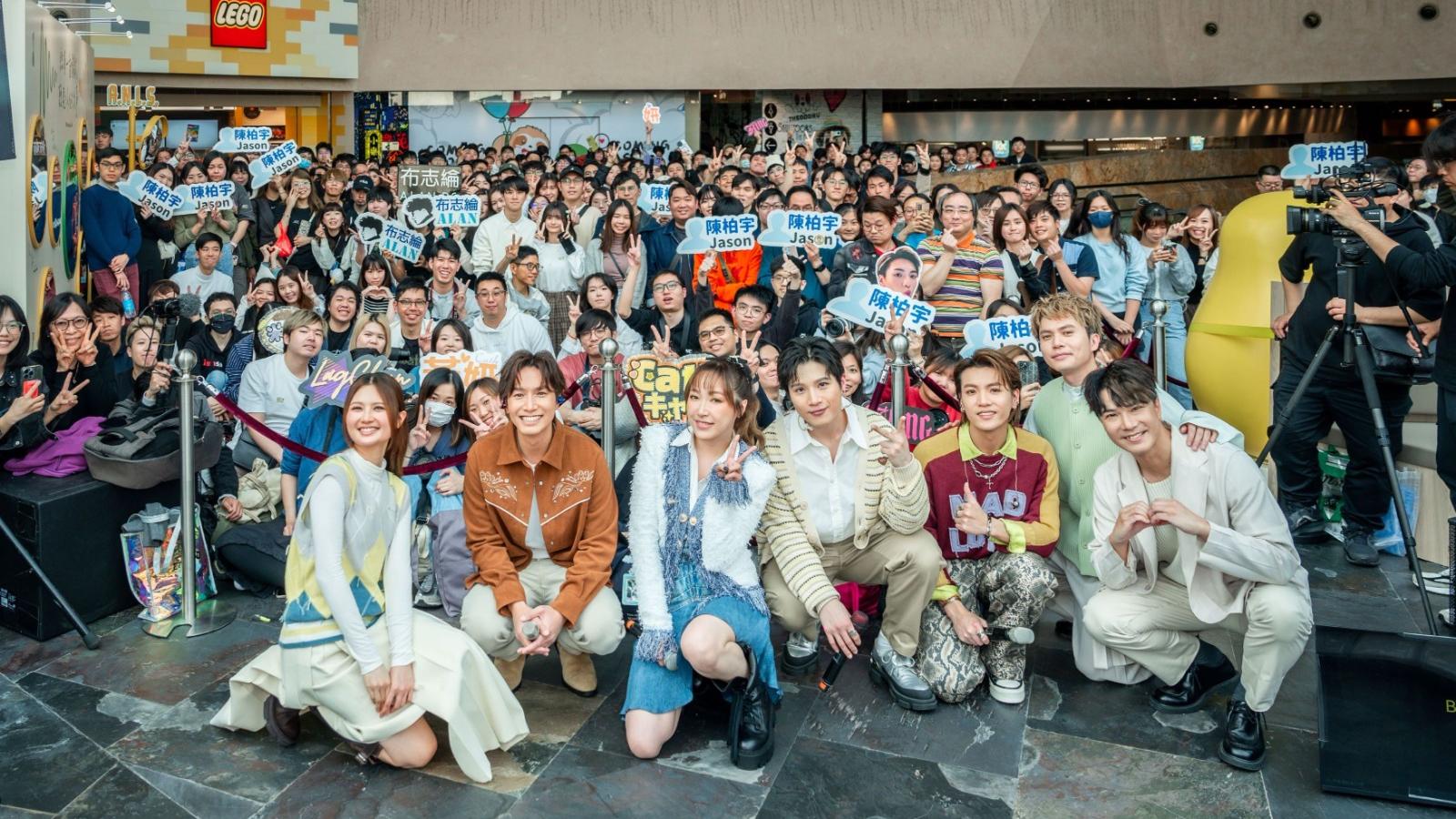 陳柏宇率同門演繹七首情歌近千人圍觀 新歌歌名源自周潤發名曲《大丈夫日記》