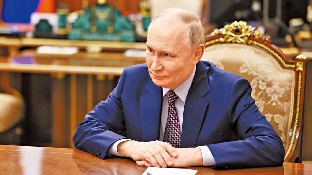 美俄元首通話 普京僅小退讓