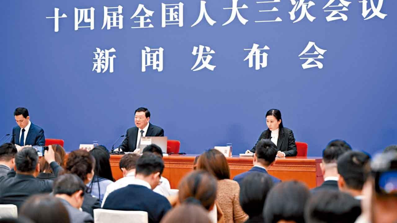 打造「留學香港」 品牌   「深化國際交往合作」