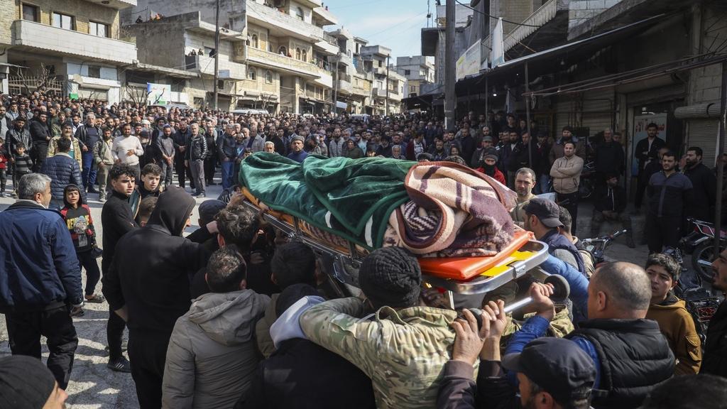 敘利亞再亂！兩日死逾1000人 婦女被迫裸體遊街再槍決