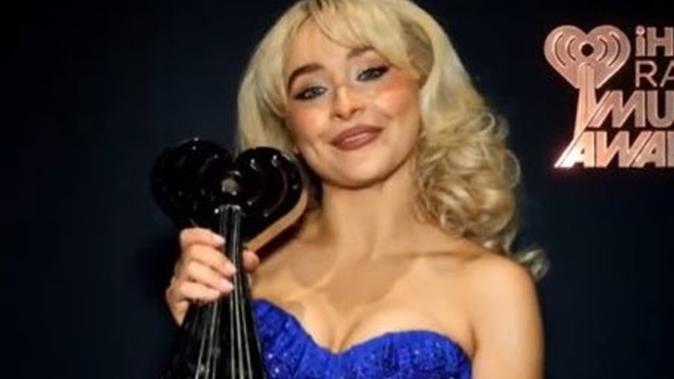 iHeartRadio音樂頒獎禮｜Sabrina Carpenter贏歌曲獎 Taylor封年度藝術家