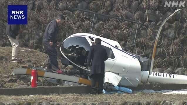 直升機在岐阜縣郡上市一處農田墜毀，所幸機上兩人僅受輕傷。(互聯網)