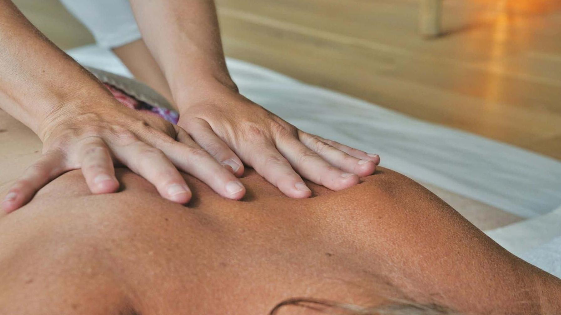 曼谷一間知名按摩店爆出非禮案。(互聯網)