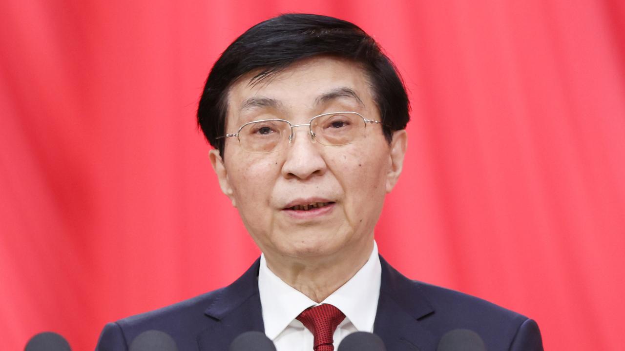全國兩會2025｜王滬寧稱今年要為實現「十五五」良好開局打牢基礎