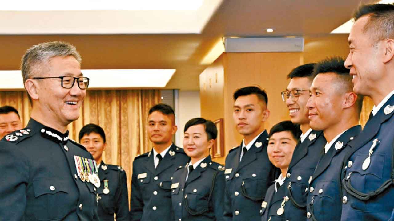 蕭澤頤退休前遭美制裁  歡送典禮哽咽：加入警隊此生無憾