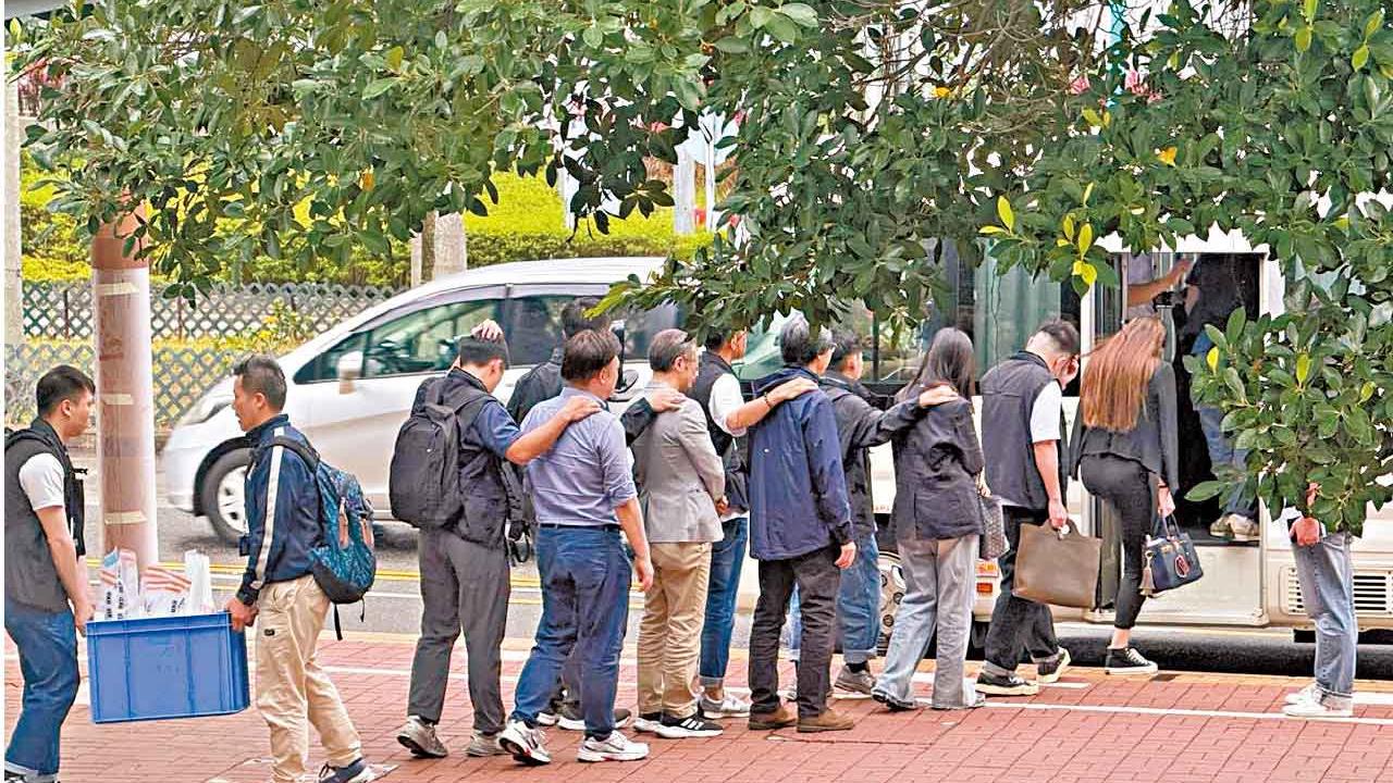 涉提供代母揀胚胎性別服務 10人被捕涉違人類生殖科技條例