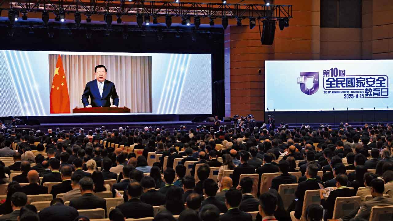 斥美國加徵蠻橫霸道 必反噬自身 夏寶龍籲企業家要建設香港貢獻國家