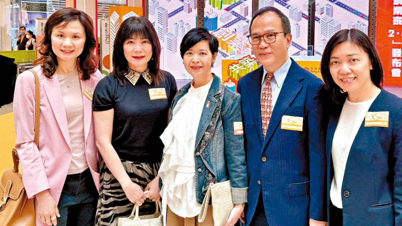 信和集團全力支持「共築．創業家2.0」十大商場零底租助青年創業