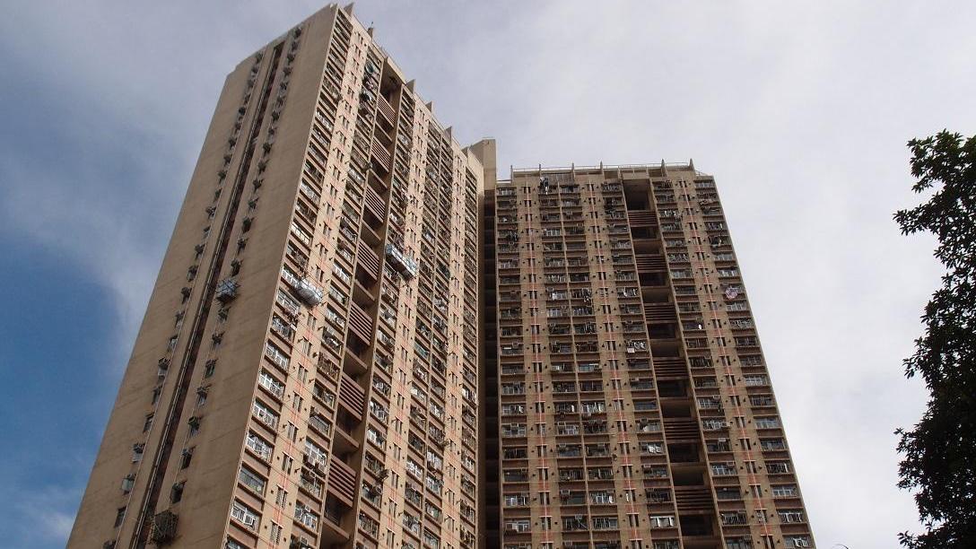 屯門公屋山景邨錄銀主盤成交，綠表客「執平貨」以120萬元承接。