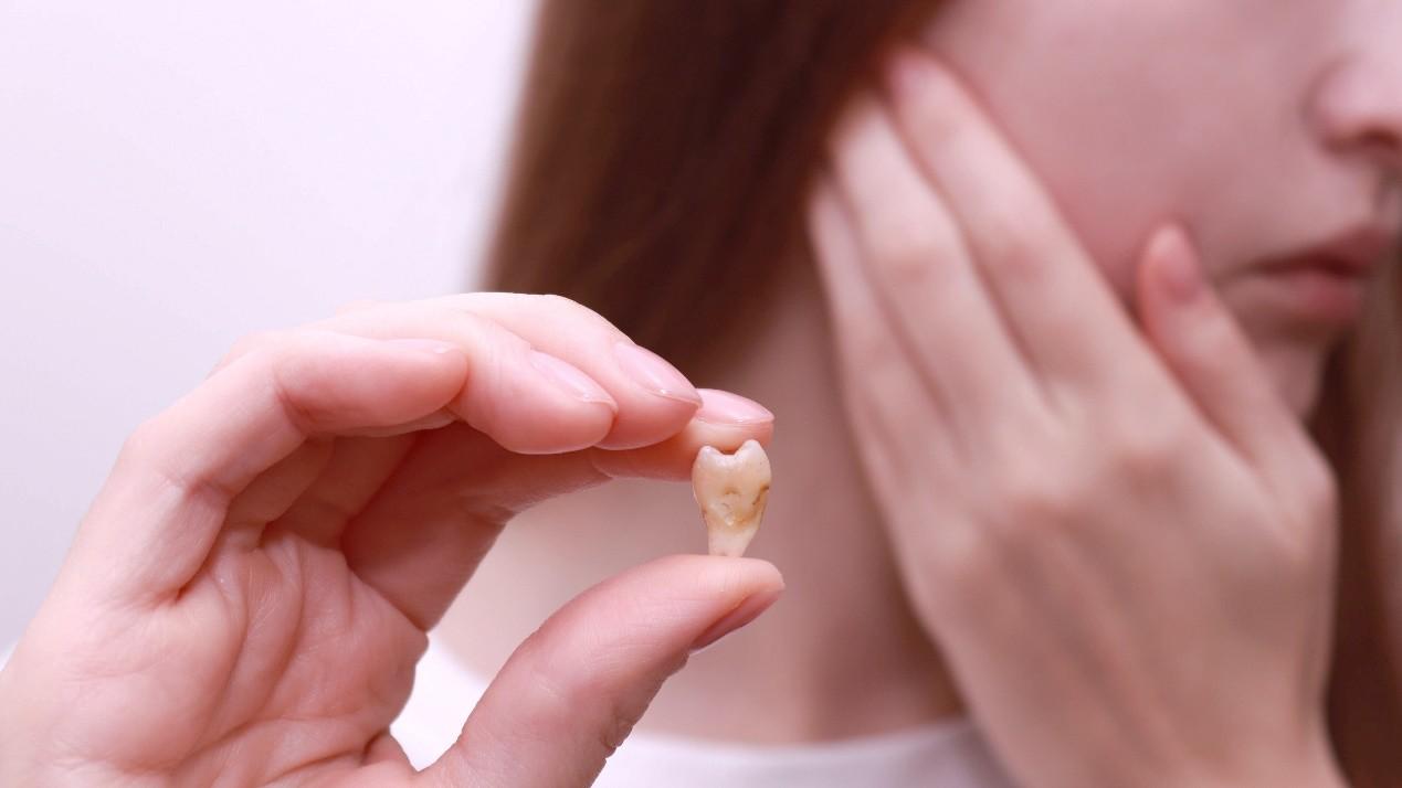 智慧齒何時來報到？長牙時間與生長關鍵你要知