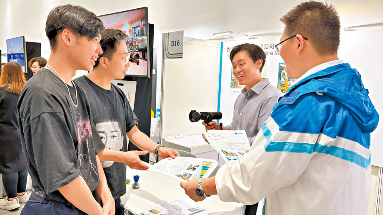 參與職學計劃 邊學邊做 當年學徒今成助理工程師