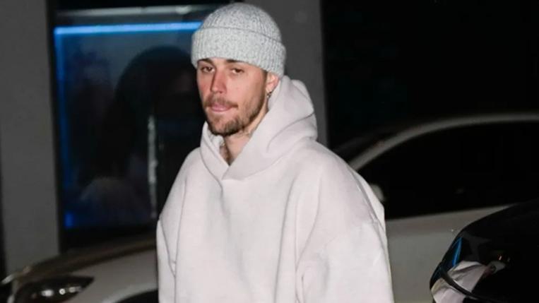 Justin Bieber欠債過億美元傳破產 開濾鏡談上帝釣魚