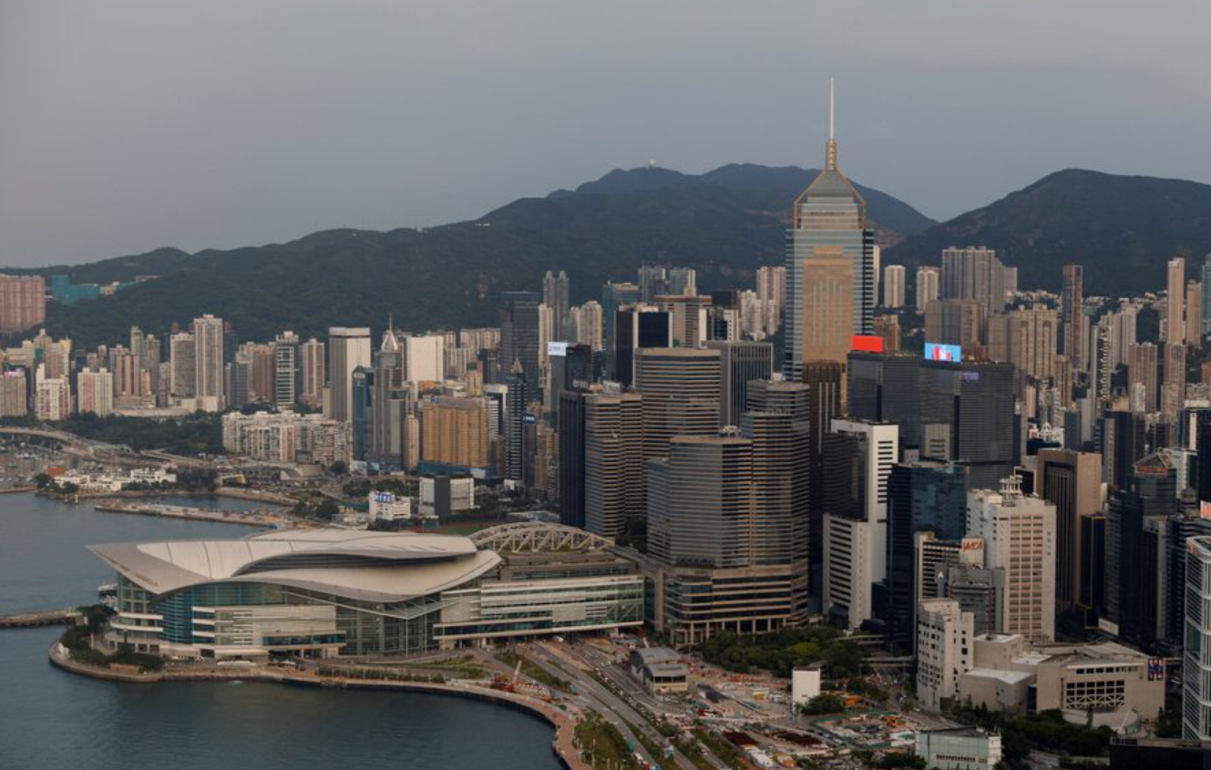 公司修訂條例今日刊憲生效。政府即日起接受在香港以外地區成立的公司，向公司註冊處申請遷冊來港。(路透社)