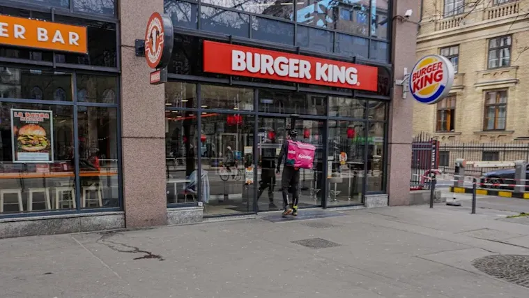 知名快餐店Burger King漢堡王。（示意圖／unsplash）