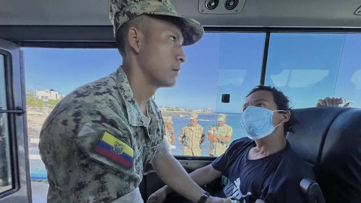 5秘魯漁民太平洋漂流55天奇蹟獲救 靠「徒手捕魚飲雨水」生存。（美聯社）