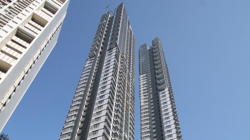 大坑半山上林套三房連車位以1,600萬元蝕沽，13年貶值一球。