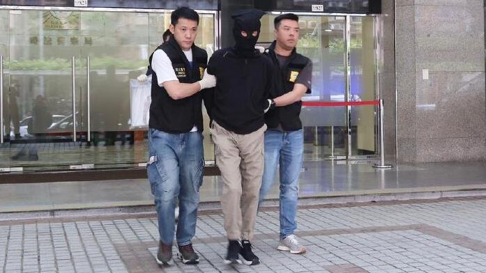 疑因餸菜起爭執，澳門七旬夫斬骨刀劈妻至少16刀致死。(網上圖片)