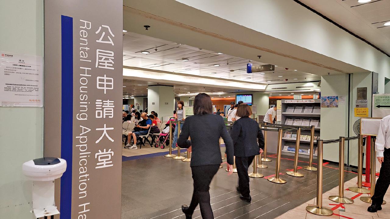 委員關注市民為申請公屋躺平 房屋局︰研政策扭轉觀念
