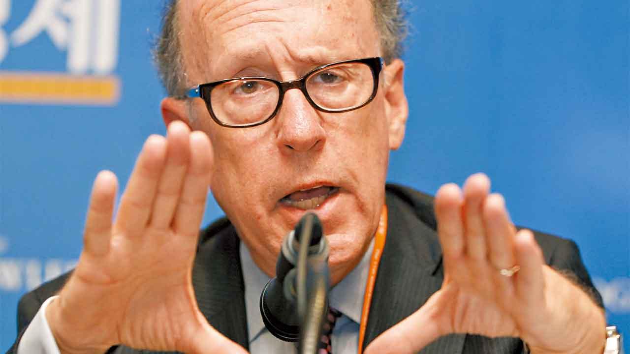 羅奇改口 ! 修訂「玩完論」稱中美衝突升級 香港意外受惠