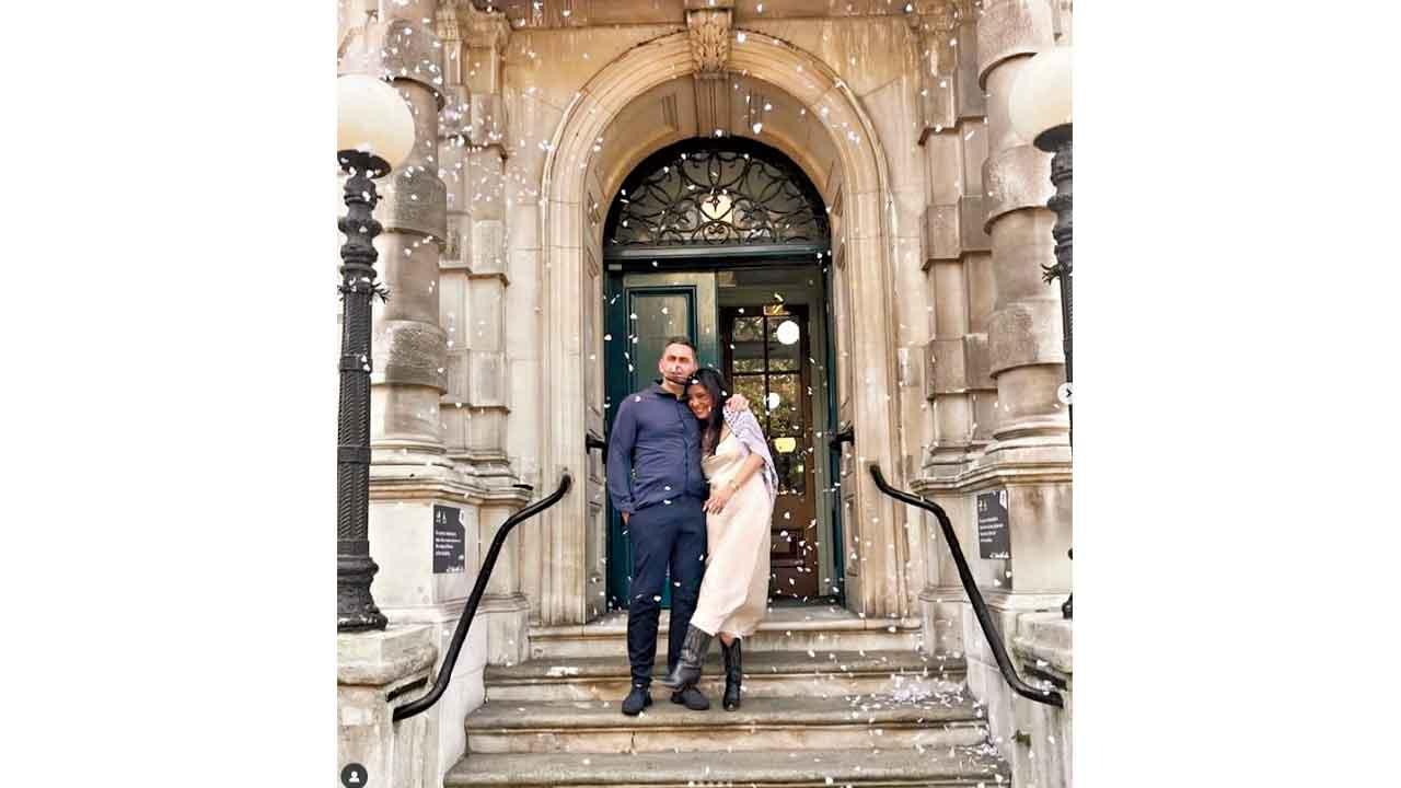 奧蘇利雲或擬移居中東 郭俊峯︰未放棄香港