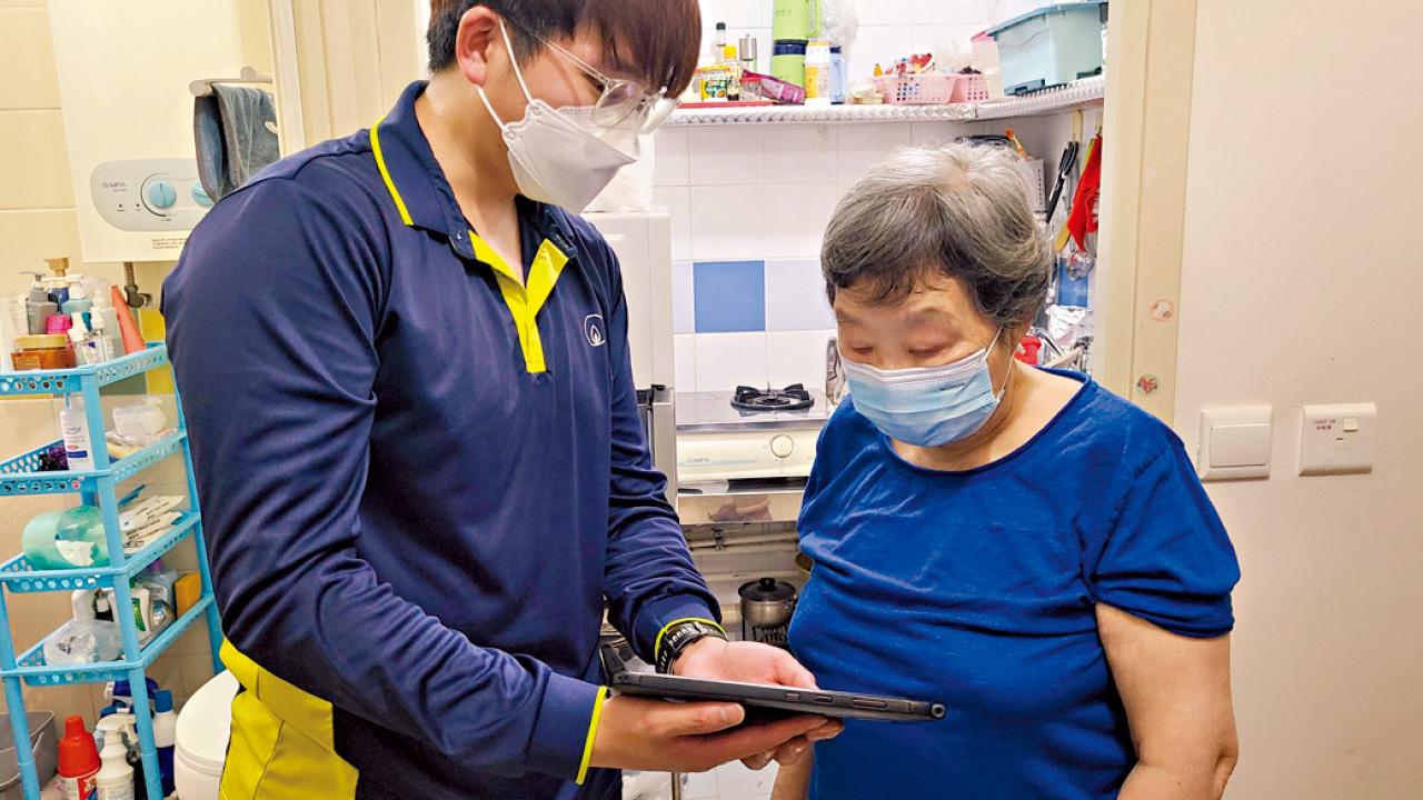 煤氣夥工聯會以智能煤氣錶監察長者安全 連續兩天無用氣紀錄 即發SMS通知照顧者