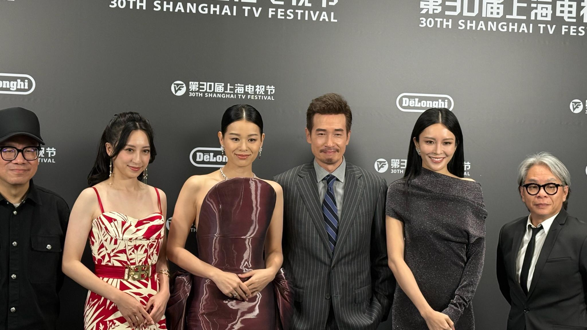 胡杏兒為「上海電視節白玉蘭獎」任評審 同場喜遇高Ling陳豪開心敍舊