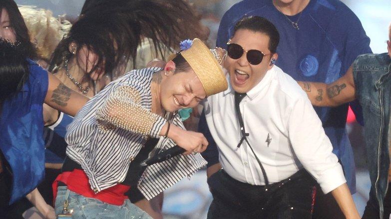 PSY《SUMMER SWAG》熱情邀請    G-Dragon濕住唱震撼3萬樂迷