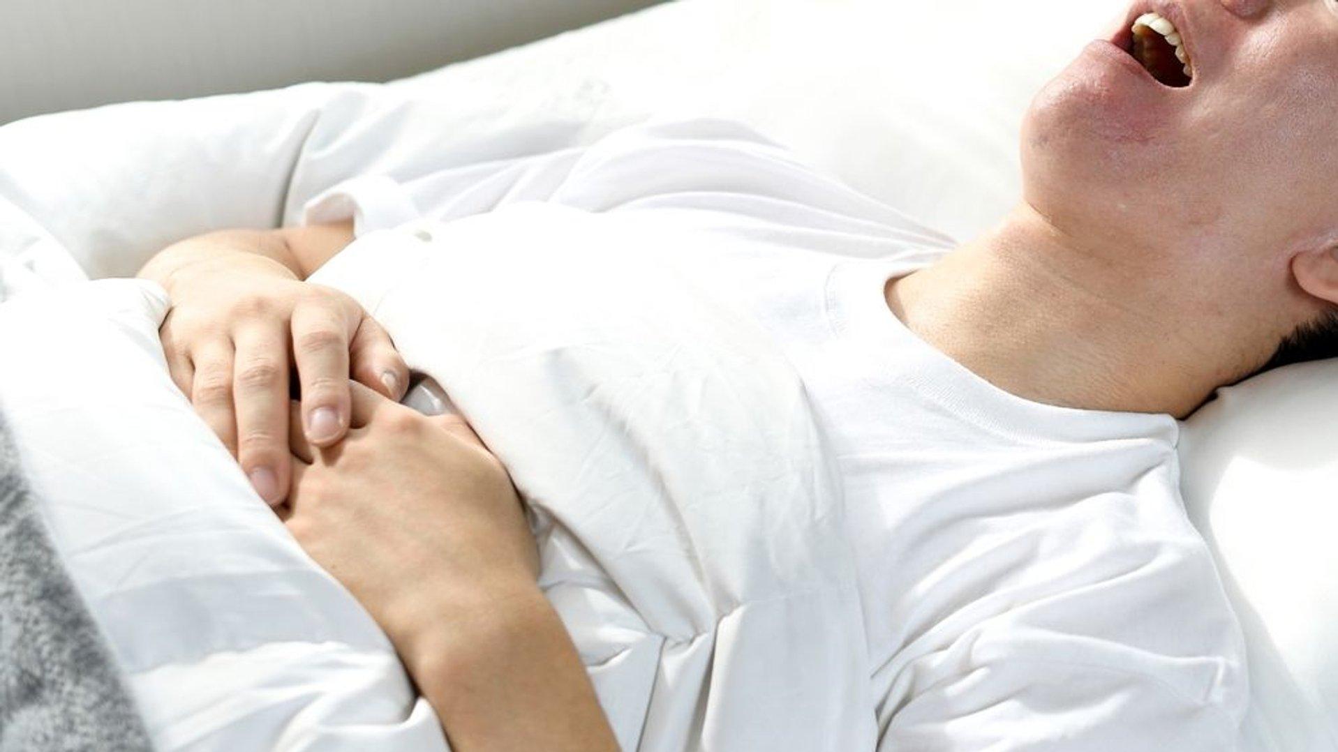 睡眠窒息症不分年齡層，尤以肥胖者、頸圍較粗者、中老年人、或有扁桃腺肥大者為高風險族群。