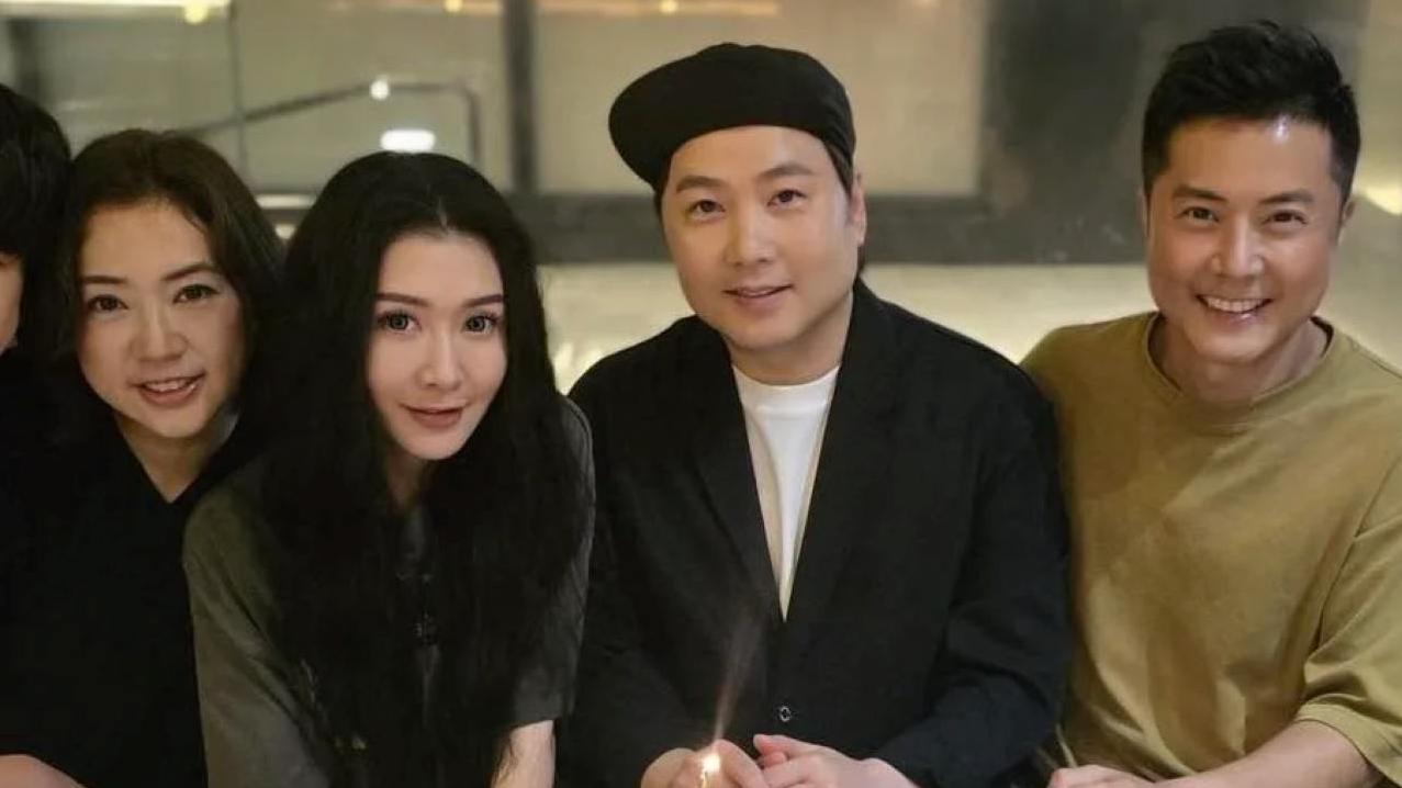 葉文輝同有線YMC台VJ聚頭　歐綺霞Monique繼續靚絕登場