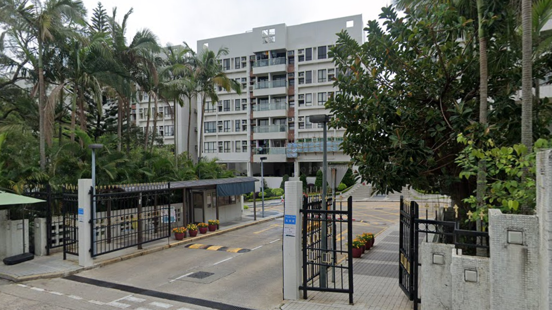 火炭半山低密度屋苑華翠園套三房戶，最新以4.2萬元租出，長情業主租金回報高見29厘。