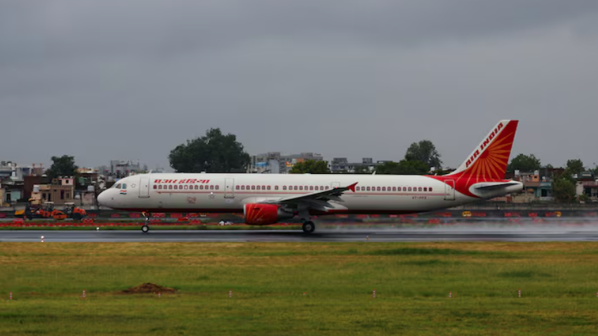 印航香港飛新德里A321客機 降落後起火 機身受損