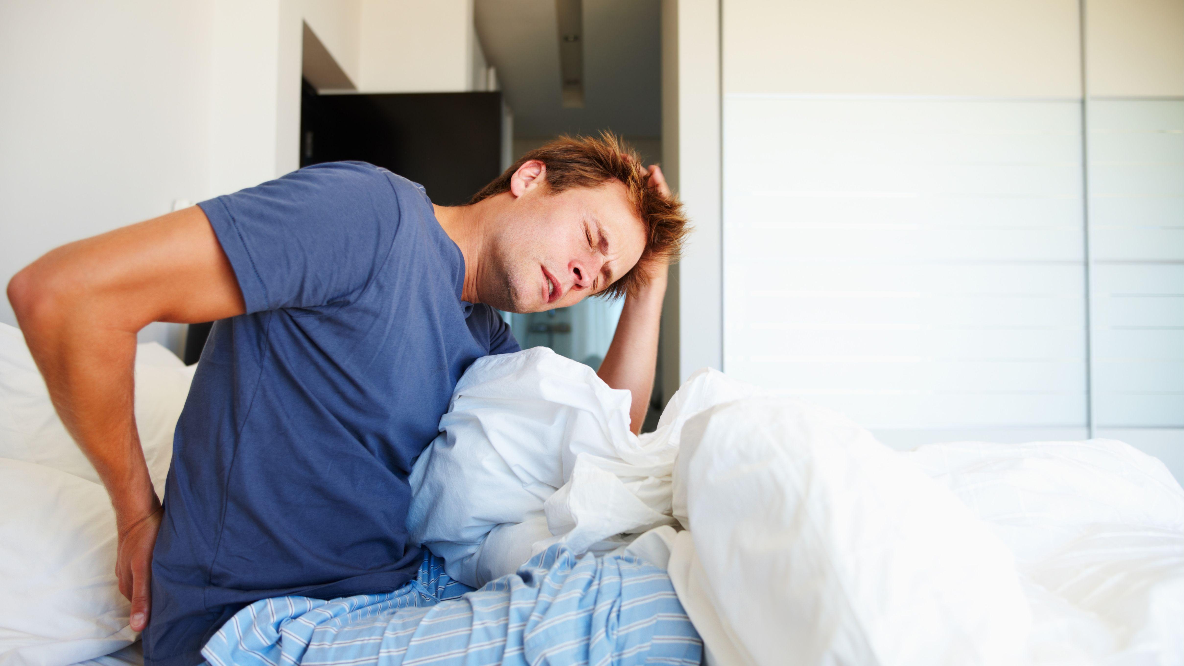 全身痠痛 慢性發炎 發炎 肌肉僵硬 慢性纖維肌痛症 功能醫學 熬夜 促炎因子