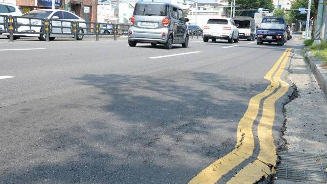 南韓熱浪7月氣溫首破40度首爾37.8度創紀錄 累計7死977人送醫馬路熱溶