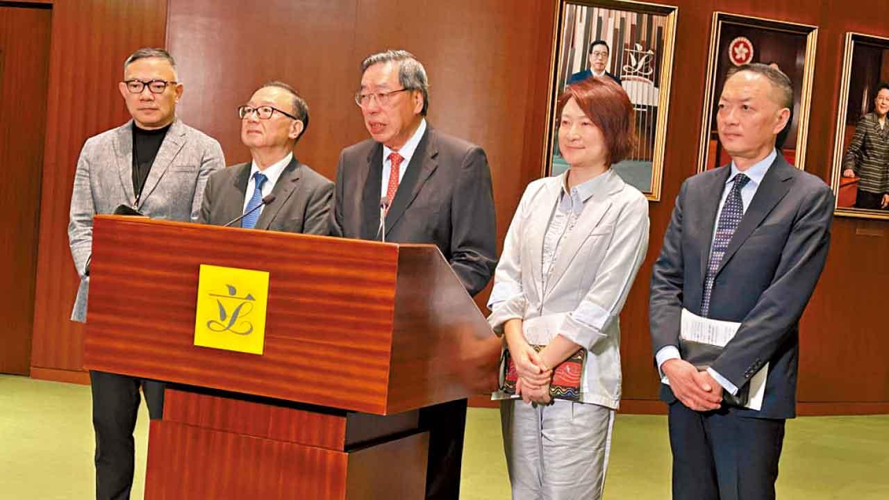 涉不當行為最嚴重或暫停職務 立法會擬推出議員守則