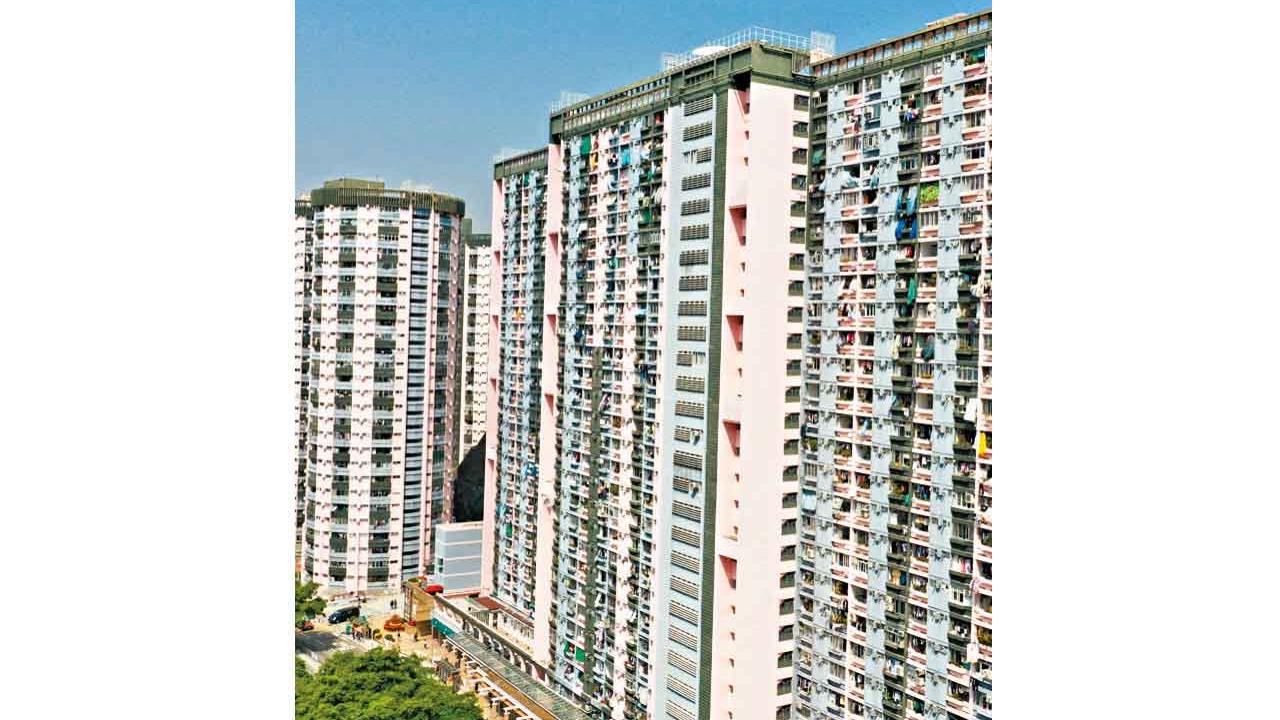 妻中風昏迷 乏自理夫死亡 女兒與父母失聯上門揭發