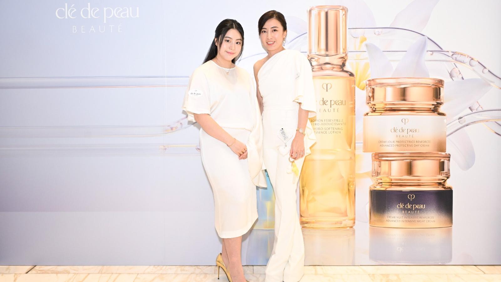 甘比帶16歲大女出席活動 劉秀樺向媽咪請教扮靚心得