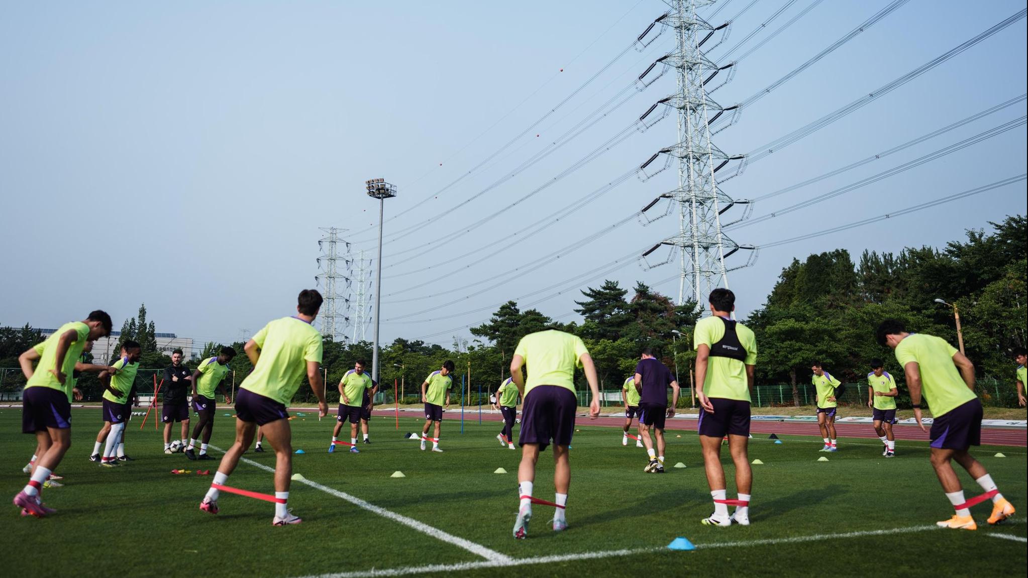 香港隊在南韓為東亞盃備戰。(香港足總圖片)