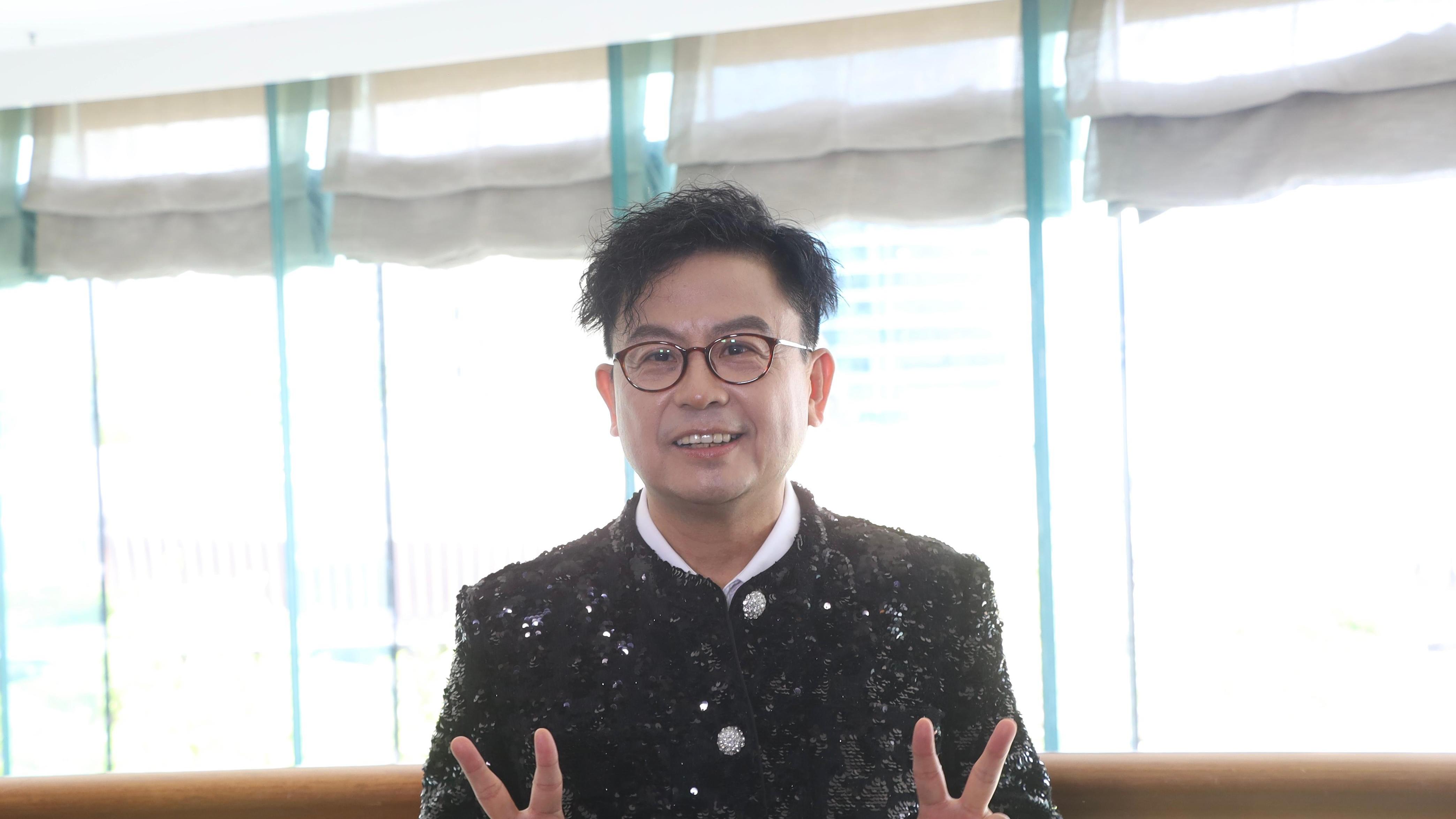 細龜黃一山逆市開店愈做愈旺 周星馳開戲婉拒探班無hard feeling