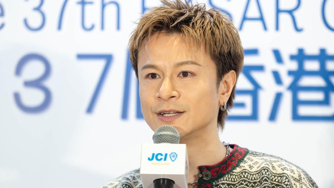 陳健安頒獎勉勵傑出學生 巧遇舊戰友何弘軒情誼不變