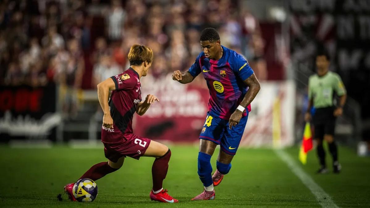 拉舒福特在對神戶勝利船的友賽，為巴塞隆拿首度上陣。(巴塞隆拿官網)