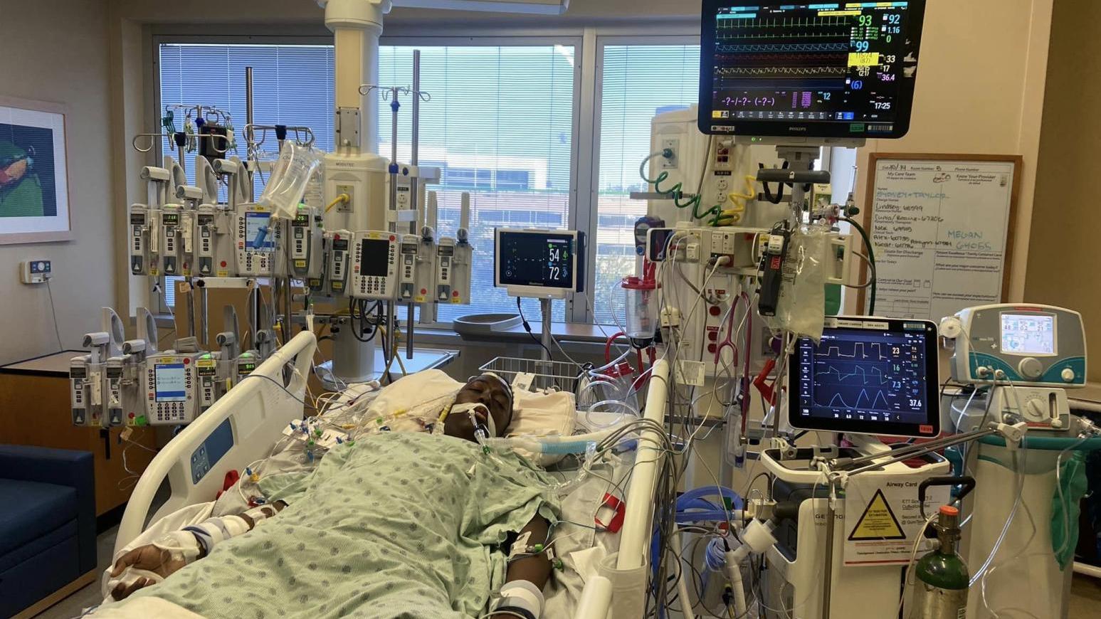 美國少年患「Danon氏症」心臟功能剩7% 獲心臟移植重返校園。