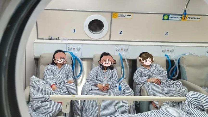 浙江3閨密家中開冷氣吃烤魚齊昏迷送院　醫生：晚1分鐘死10萬個腦細胞