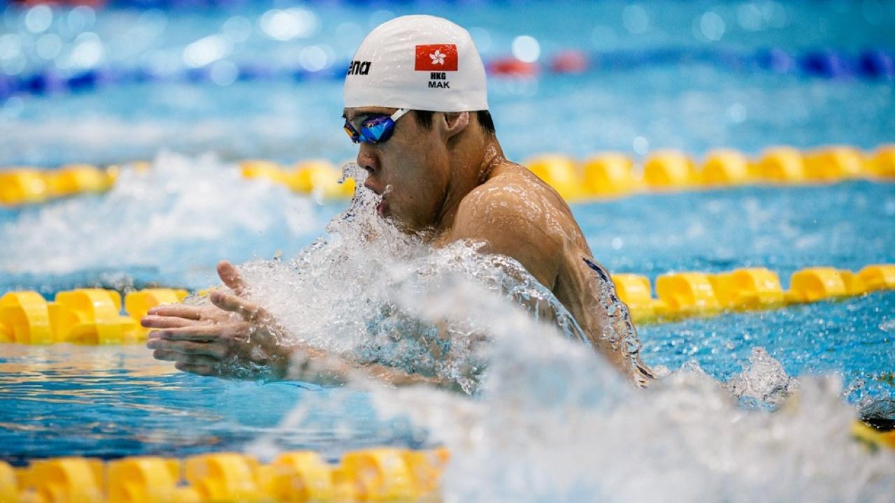 麥世霆在世大運男子200米蛙泳奪銀。（香港精英運動員協會）
