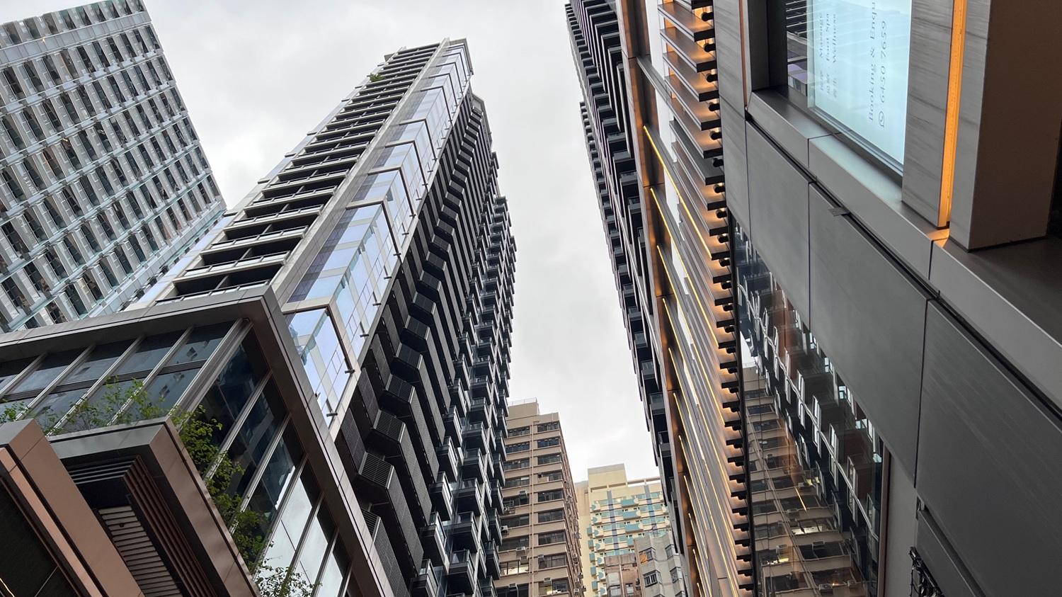 內地生以每月1.8萬元承租西營盤藝里坊‧2號開放式戶，呎租高達84元。