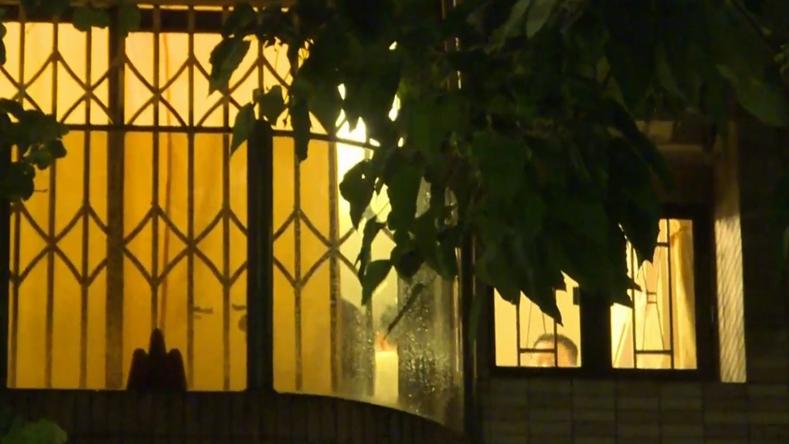 九龍塘夫妻爭執，夫遭玻璃割頸半昏迷送院，妻子被捕。(有線新聞截圖)